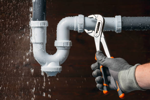 Professional Plumbing technician working in Robertsville, NJ